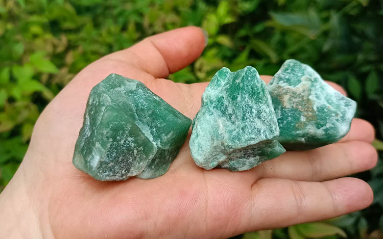 Green Aventurine Crystal for love